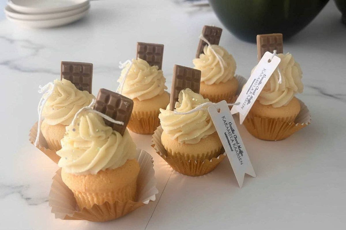 Handgjorda ljus - Vaniljcupcakes 4 pack