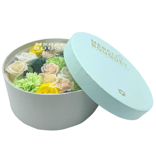 Elegant presentlåda med tvålblommor, flera varianter