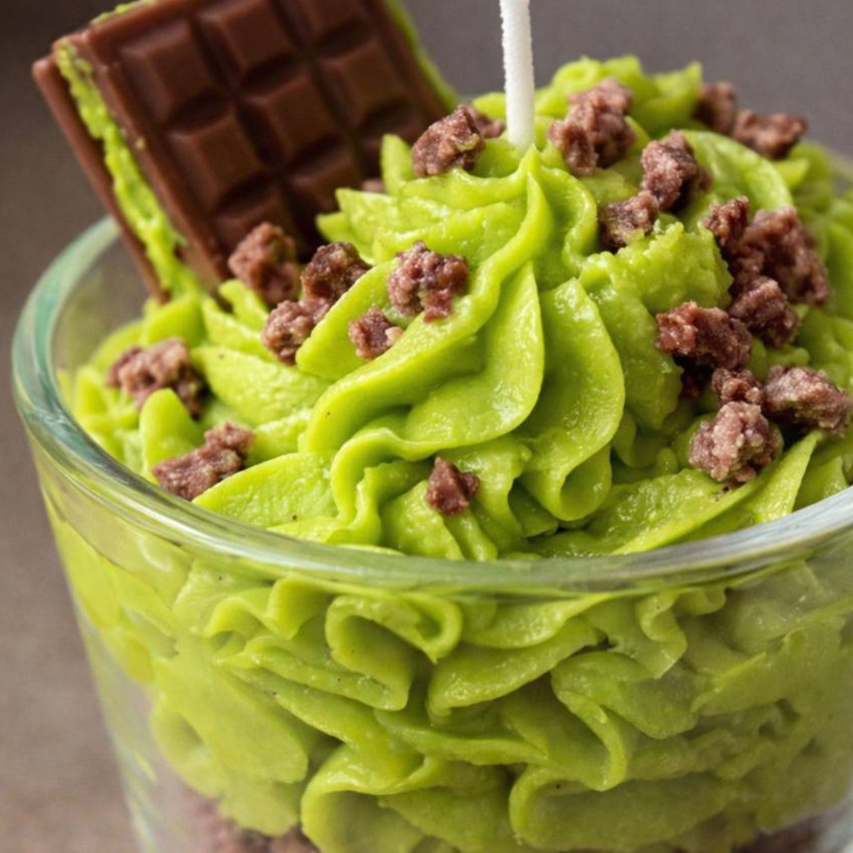 Handgjort ljus - Dubaichoklad dessert