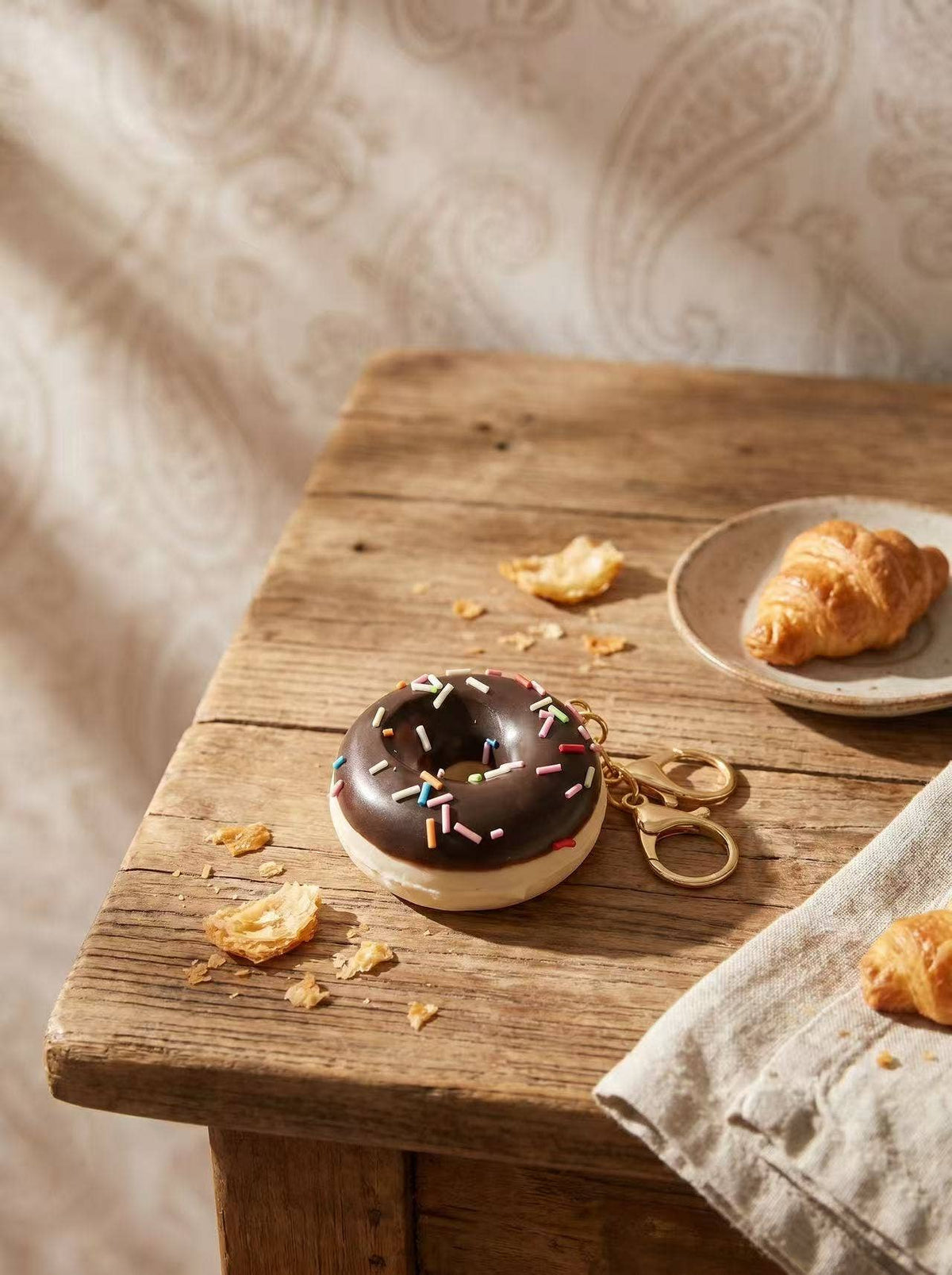 Nyckelring/väsksmycke Donut, två varianter