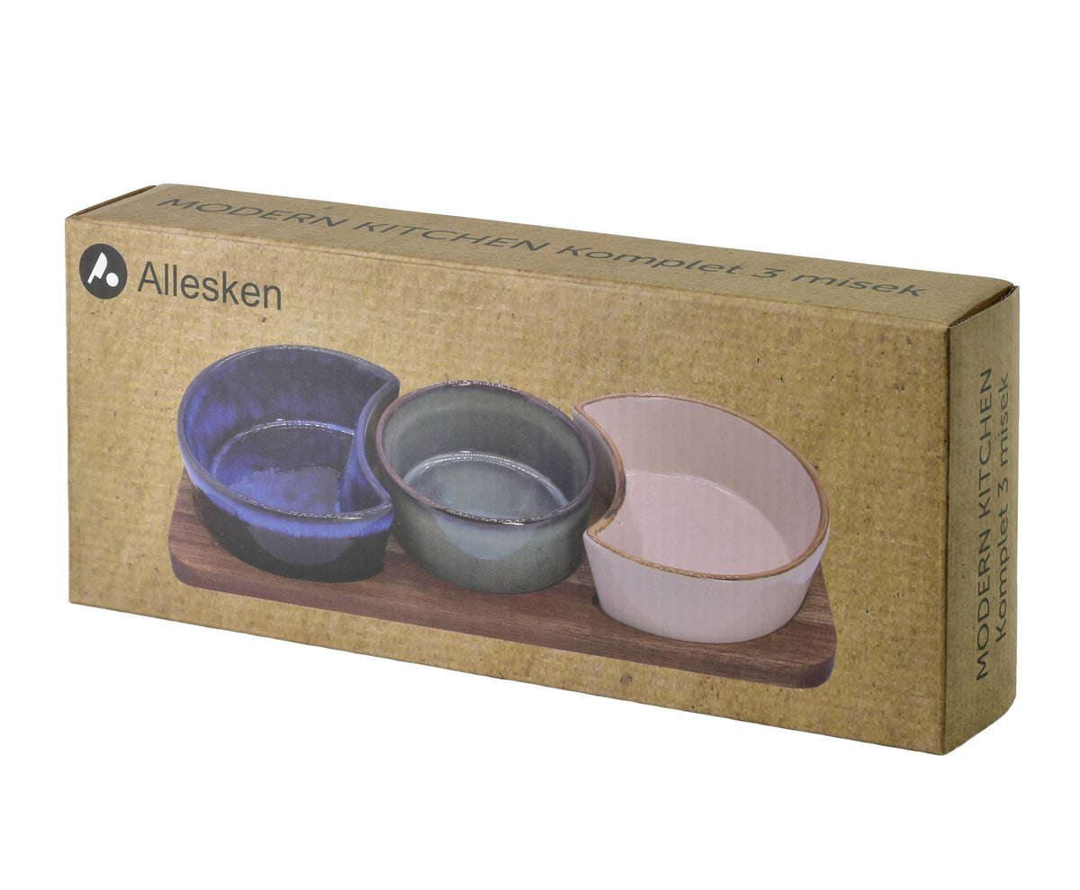 Set med bricka och 3 skålar